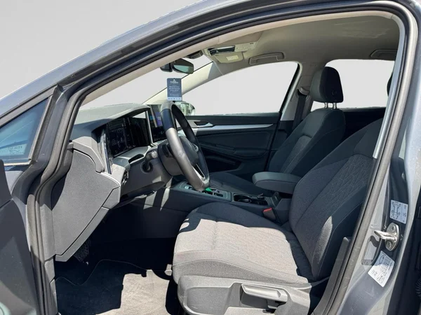VOLKSWAGEN Golf VIII (2026) — foto 23 van 24