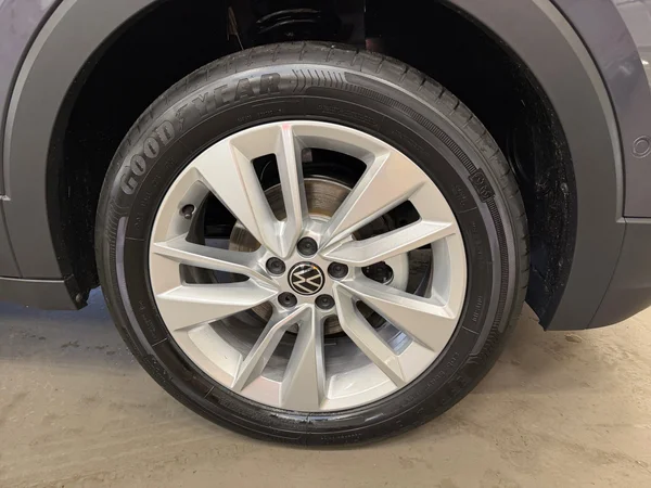 VOLKSWAGEN T-Cross (2026) — foto 6 van 24
