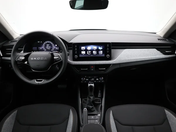 SKODA Kamiq (2026) — foto 8 van 19