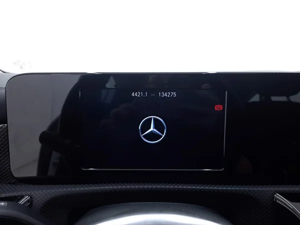 Mercedes-Benz CLA SW (X118) (2022) — foto 2 van 33