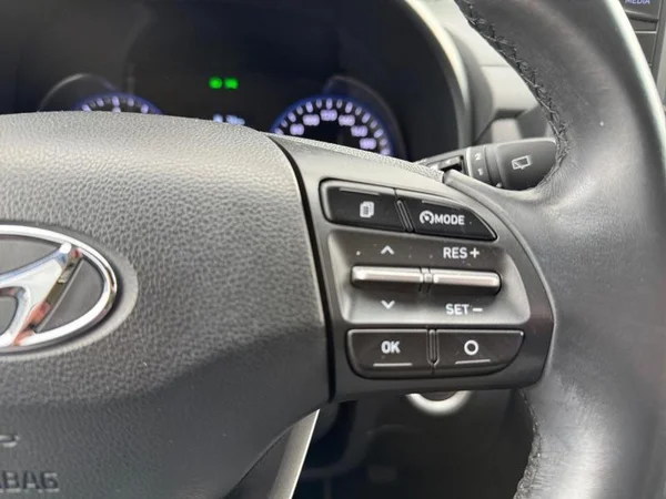 HYUNDAI Kona (2020) — foto 10 van 32