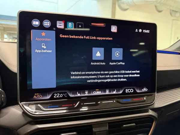 CUPRA Leon ST e-Hybrid (PHEV) (2025) — foto 9 van 19