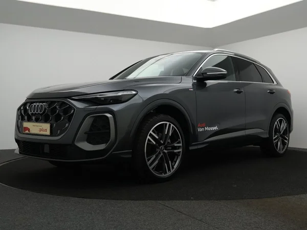 AUDI Q5 (2026) — foto 1 van 24