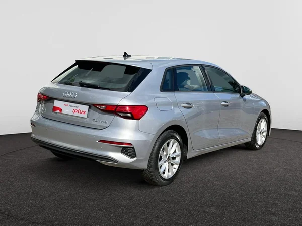 AUDI A3 Sportback (2024) — foto 20 van 24