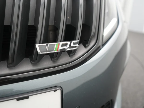 SKODA Octavia SW RS (2018) — foto 26 van 29
