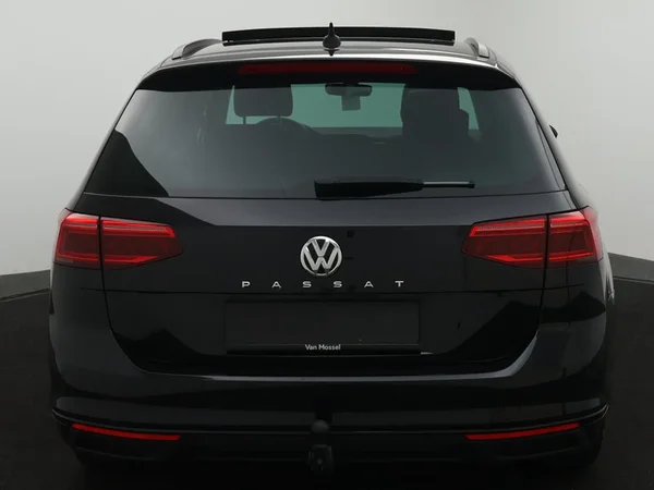 Volkswagen Passat (2020) — foto 27 van 33