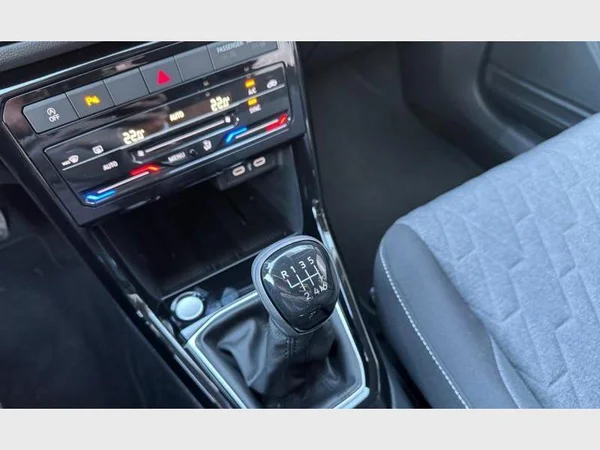 Volkswagen T-Cross (2026) — foto 18 van 27