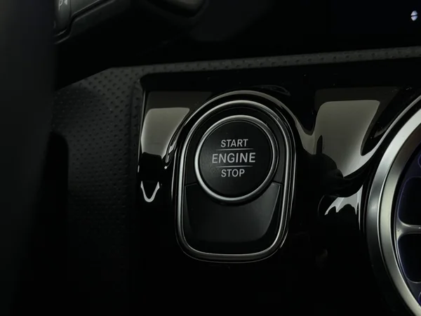 MERCEDES CLA 250 (2022) — foto 15 van 31