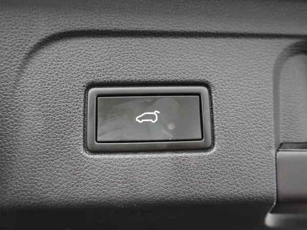 VOLKSWAGEN Touran Dsl (2021) — foto 20 van 30