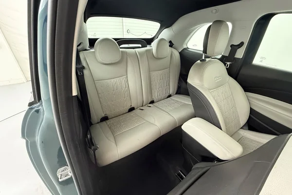 Fiat E-500C (2021) — foto 6 van 49