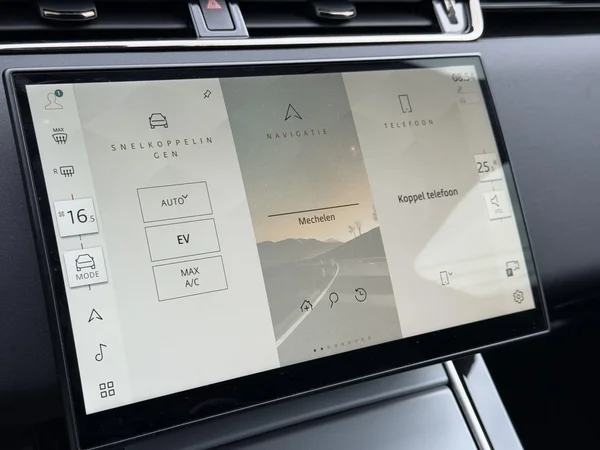 Land Rover Range Rover Evoque (2023) — foto 4 van 18