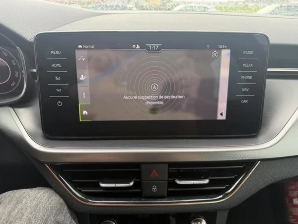 SKODA Kamiq (2020) — foto 16 van 27