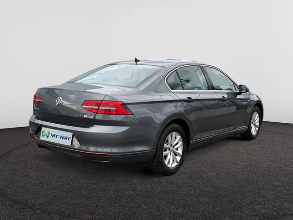 VOLKSWAGEN Passat Dsl (2015) — foto 6 van 11