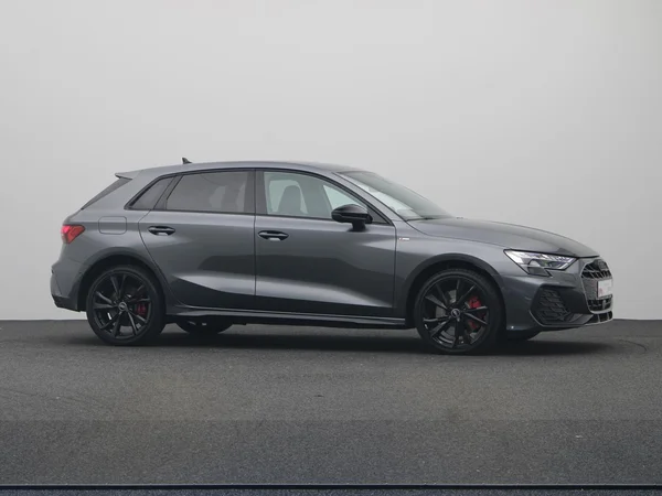 AUDI A3 Sportback PHEV (2025) — foto 23 van 25