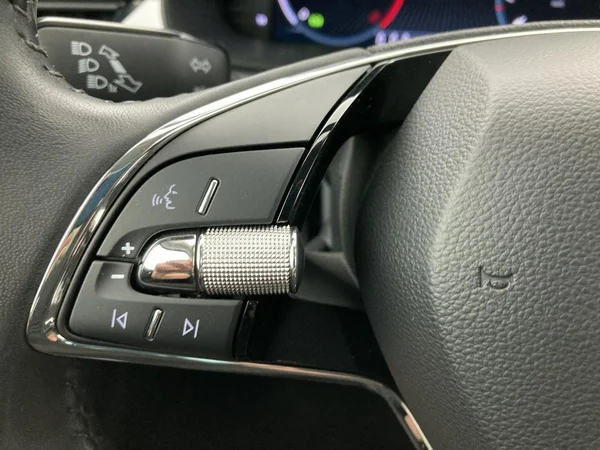 SKODA Kamiq (2023) — foto 10 van 36