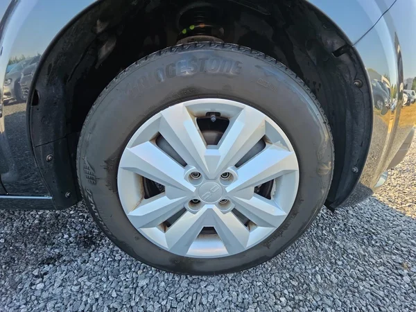 DACIA Sandero (2023) — foto 17 van 24