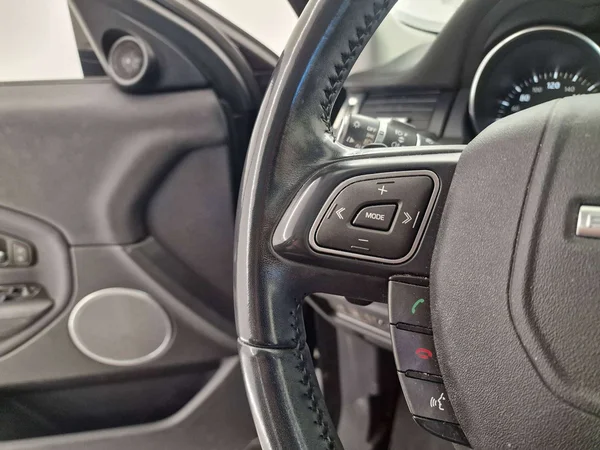Land Rover Range Rover Evoque (2018) — foto 3 van 16