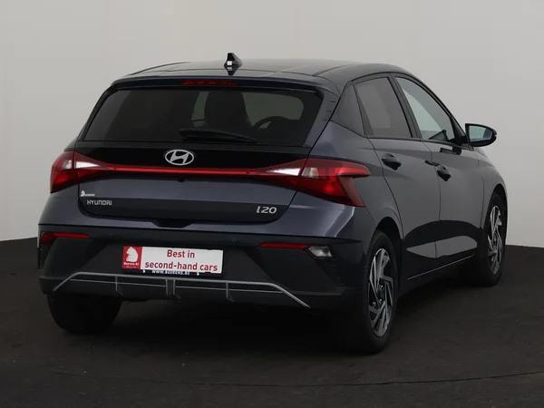 HYUNDAI i20 (2025) — foto 21 van 27