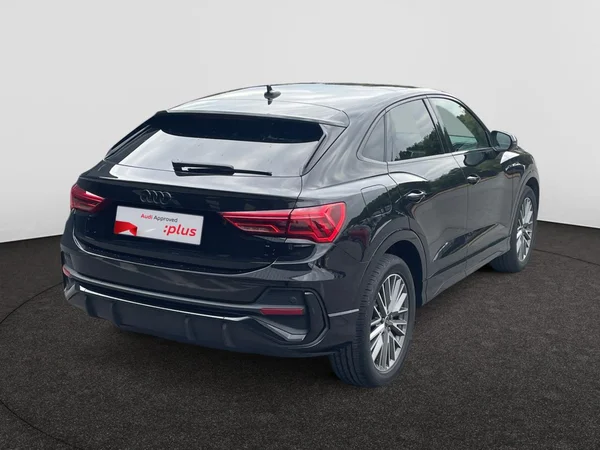 AUDI Q3 Sportback Dsl (2022) — foto 17 van 21
