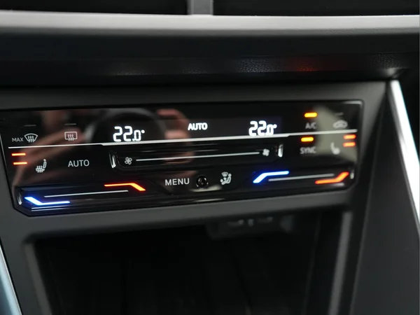 VOLKSWAGEN Polo (2026) — foto 11 van 25