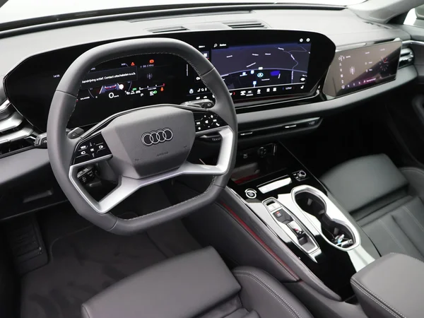 AUDI A6 Avant (2026) — foto 9 van 25