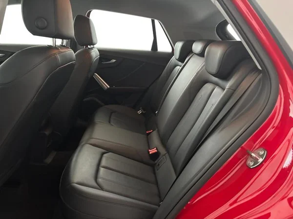 AUDI Q2 (2018) — foto 8 van 27