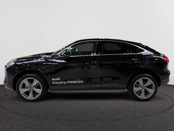AUDI Q3 Sportback (2026) — foto 11 van 11