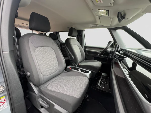 VOLKSWAGEN ID.Buzz (2023) — foto 14 van 19