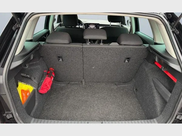 Skoda Kamiq (2023) — foto 13 van 29