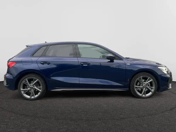 AUDI A3 Sportback (2024) — foto 24 van 24