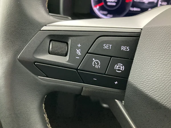 SEAT Leon (2022) — foto 19 van 36