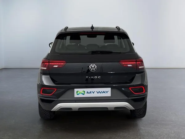VOLKSWAGEN T-Roc (2022) — foto 16 van 17