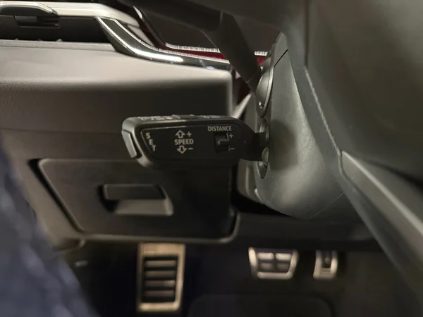 AUDI A6 Avant e-hybrid (PHEV) (2025) — foto 17 van 20