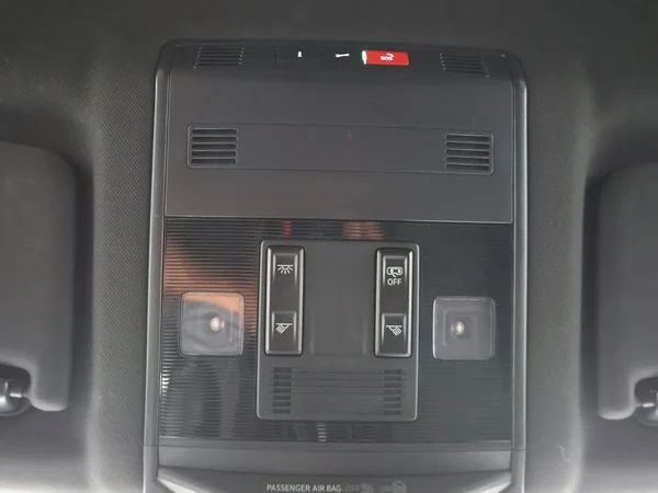 VOLKSWAGEN T-Roc (2021) — foto 16 van 30