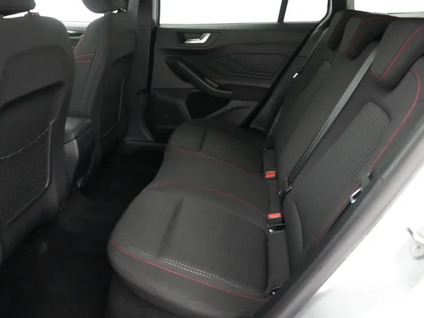Ford Focus (2023) — foto 7 van 23