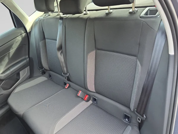 VOLKSWAGEN Polo (2025) — foto 34 van 43