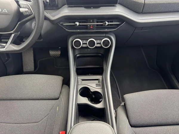 SKODA Kodiaq (2025) — foto 15 van 17
