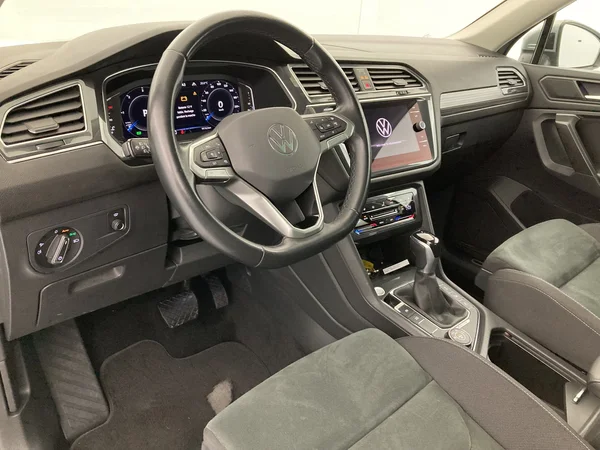 VOLKSWAGEN Tiguan Allspace (2021) — foto 6 van 36