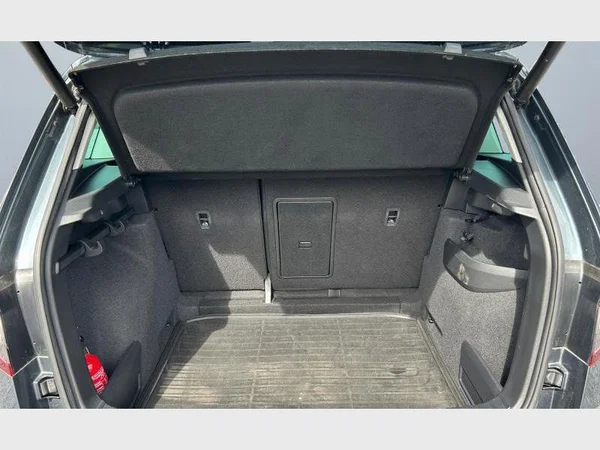 Skoda Karoq (2020) — foto 25 van 32