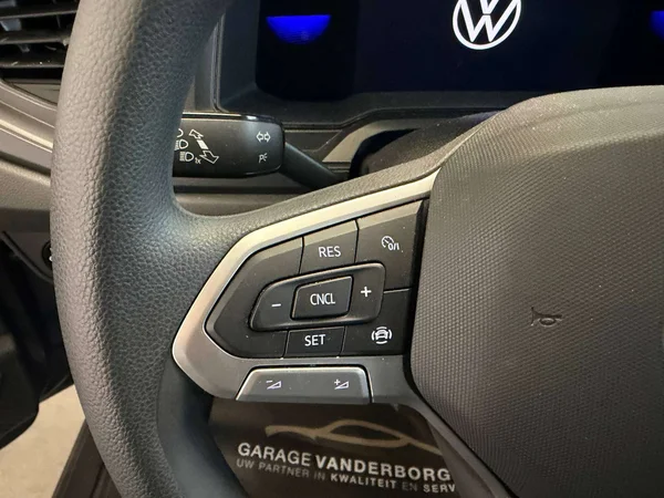Volkswagen Polo (2022) — foto 9 van 20