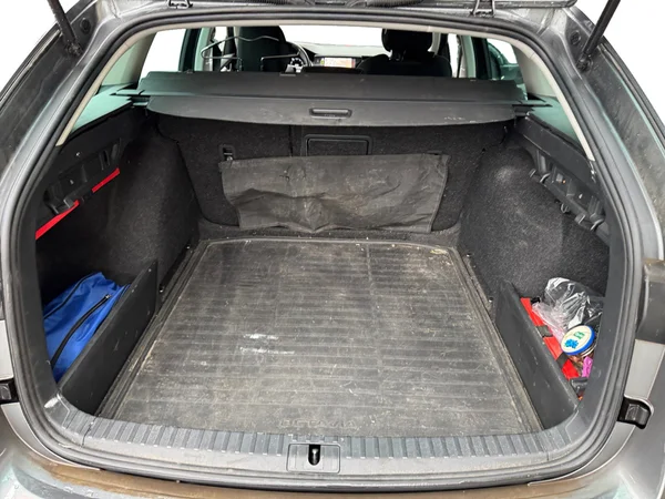 SKODA Octavia Combi (2024) — foto 13 van 24