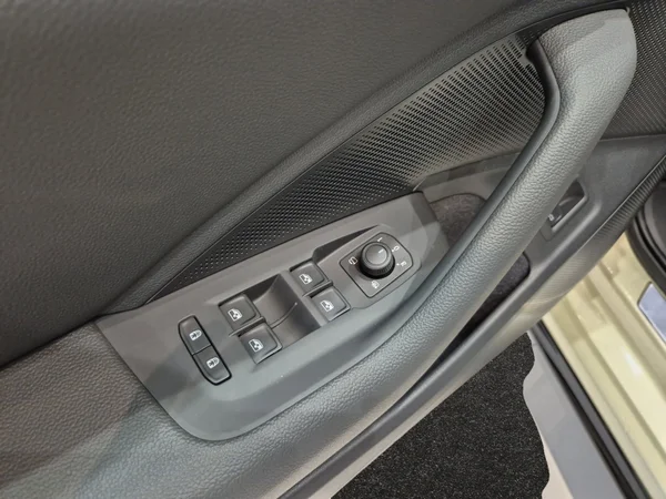 SKODA Superb SW (2026) — foto 4 van 25