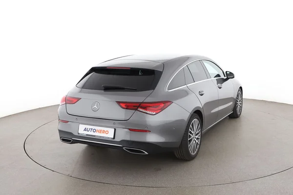 Mercedes-Benz CLA-Klasse (2021) — foto 12 van 16