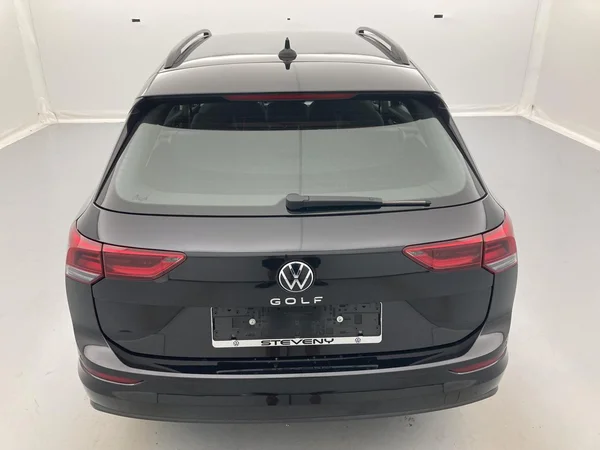 VOLKSWAGEN Golf VIII SW (2022) — foto 24 van 36