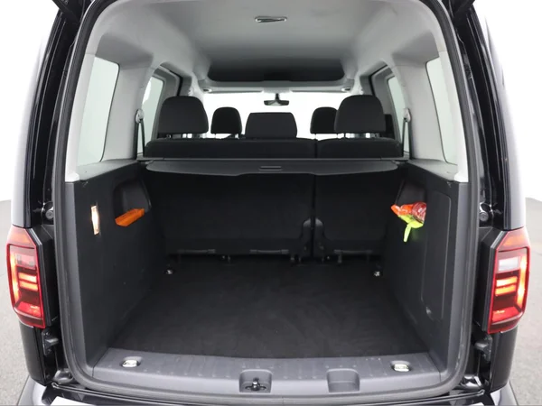 VOLKSWAGEN Caddy CNG (2018) — foto 2 van 19