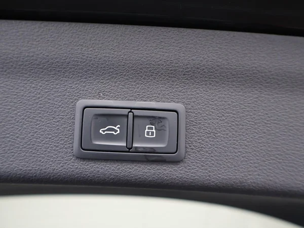 AUDI A6 Avant PHEV (2025) — foto 14 van 28