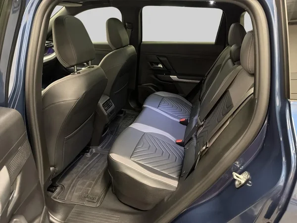 Jeep Compass (2026) — foto 6 van 21