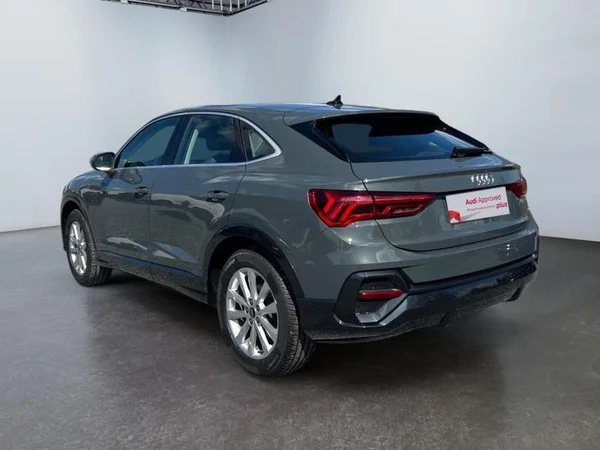 AUDI Q3 Sportback (2022) — foto 23 van 31