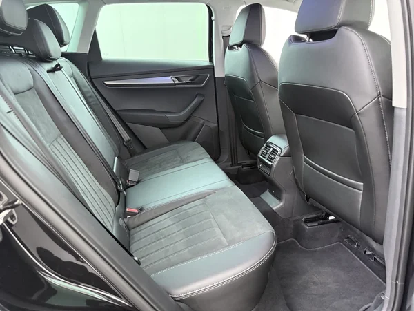 SKODA Karoq (2022) — foto 5 van 27