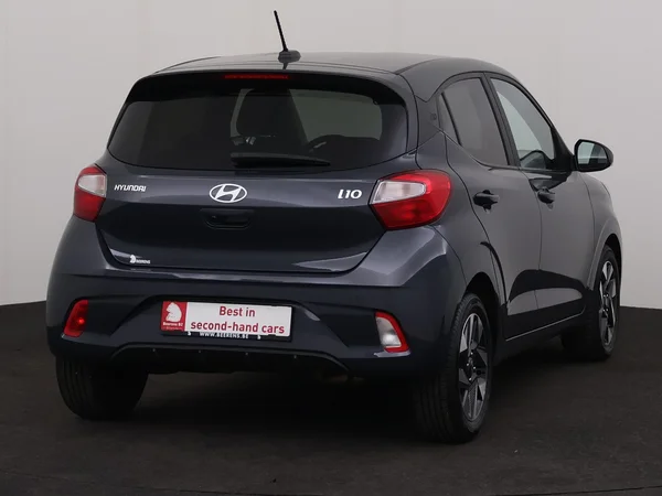 HYUNDAI i10 (2025) — foto 19 van 25